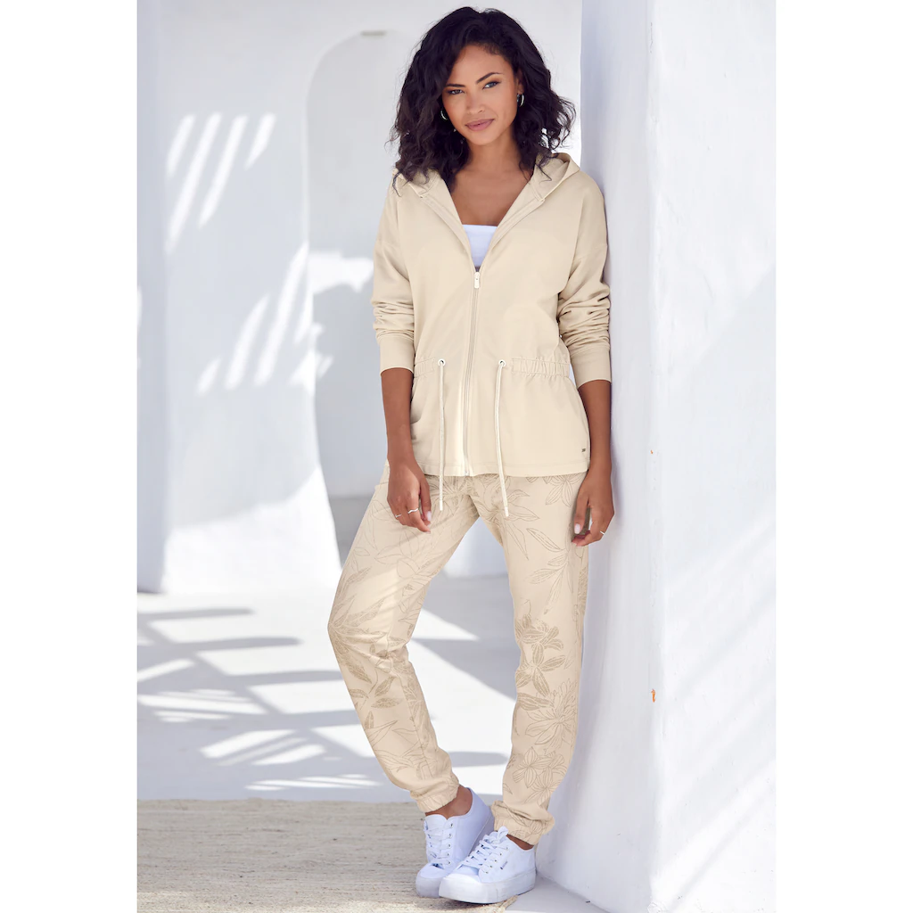 LASCANA Loungehose mit floralem Alloverdruck Loungeanzug Meist gekauft