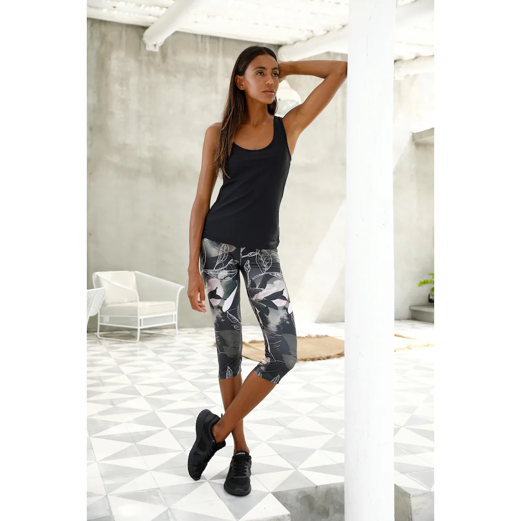 LASCANA ACTIVE Caprileggings »Tropical« mit abstraktem Blumenprint Loungewear Kostenloser Versand